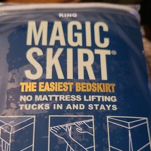 King Bed Skirt - Elegant Blue